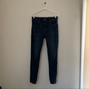 Dark Wash American Eagle Jeans